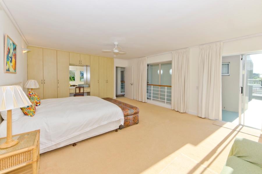 4 Bedroom Property for Sale in Leisure Isle Western Cape